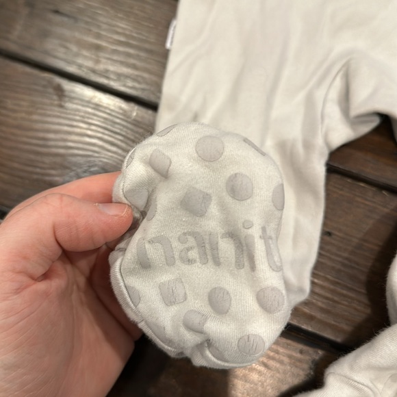 Nanit Breathwear Sleeper - 6-9M - Picture 2 of 3